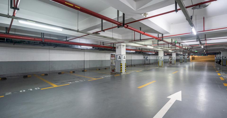 Smaller diameter pipe is used in a parking garage. Photo source: iStock