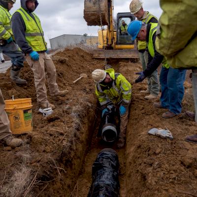 After the classroom-style training is complete, hands-on training is conducted in the field at the jobsite.